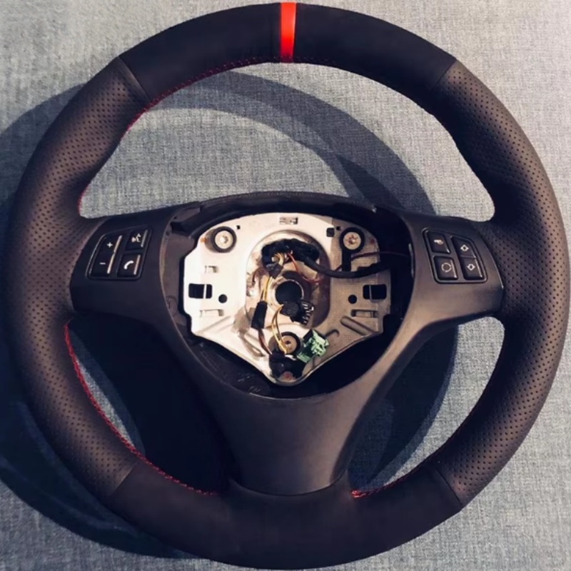 Car Steering Wheel Cover Anti Slip Breathable - Housse de volant de voiture personnalisée
